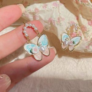 Fashionable Ring Gift 时尚轻奢甜美油画立体感蝴蝶花朵耳环小众设计精致个性百搭耳饰品