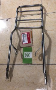 Baga [ sau ]  cho xe Honda 67