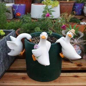 U85IS1 3PCS/SET Resin Duck Flowerpot Pendant Realistic Adorable Shape Flower Pot Decor Hanging Ornament Whimsical Style Simulated Animal Ornaments Yard Decoration