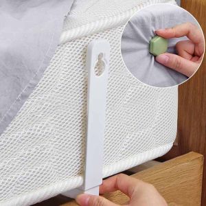 4PCS/Set Bed Sheet Grippers Clip Set Keeping Sheets Place Mattress Sheet Corner Non-Slip Holder Fastener Grippers Clips Straps
