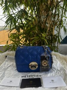 Túi 2hand đeo vai đeo chéo mini trần trám classic METROCYTI aut của Ý có sổ thẻ tag dustbag mới 99.9% - T150