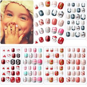 BAIXL Girls Press On Short Artificial Nail Tips Full Cover Christmas Gifts Christmas False Nails Kids Fake Nails DIY Nail Art Decoration