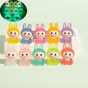 โมเดลใส น้องบู้ ขนาด 40x50mm เรซิ่นเรืองแสง อุปกรณ์เสริมงานฝีมือ งาน DIY ใช้สำหรับ ตั้งโชว์ เจาะรูทำพวงกุญแจ