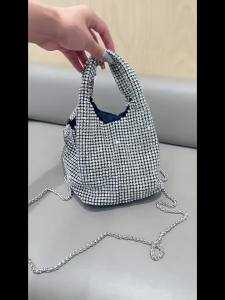 New rhinestone handbag with hard base and fixed shape 2024 Guangzhou quality vest-style bucket shoulder bag with chain evening clutch