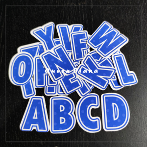 stiker huruf alfabet lengkap a-z stiker aflabet isi 26 pcs warna warni untuk belajar anak2