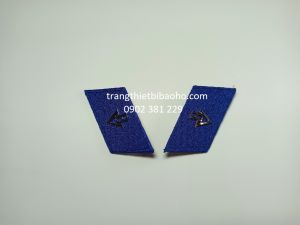 Cầu vai bảo vệ xanh dương viền vàng thêu sao bạc + ve áo xanh dương