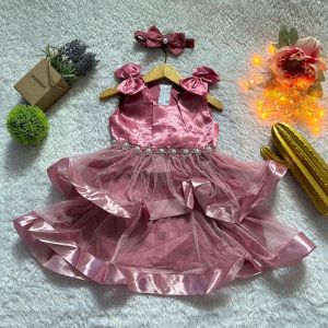 Gaun Pesta Anak Perempuan dengan Aksen Mutiara dan Renda - Bahan Satin - Warna Pink/Merah