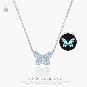 Le Silber Co. S925 Sterling Silver - Moonbeam Flutter Necklace