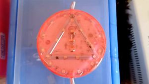 Lampu peringatan bulat segitiga kedip