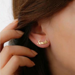 Anting Nama Sendiri Titanium: Desain Kustom & Aksesoris Perhiasan