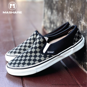 รองเท้าSlip on รองเท้าสวม รองเท้าแฟชั่น รองเท้าผู้ชาย รองเท้าผู้หญิง รองเท้าผ้าใบ