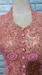 Set Kebaya Wisuda & Pesta Nude Longtorso dan Rok