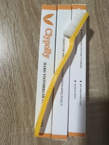 Bàn chải cứng làm sạch yến thô