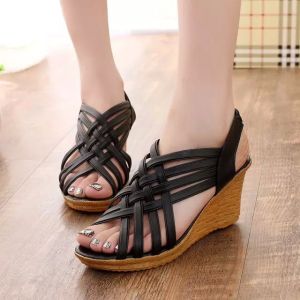 [Free Shipping] Summer New Collection: Criss-Cross Strap Roman-Style Sandals Sweet And Stylish With A Waterproof Platform And Thick Sole High-Heeled WomenS Sandals Wholesale