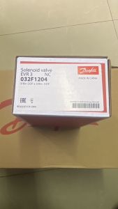 Danfoss 032F1204 Solenoid valve EVR 3 SOLDER ODF 3/8 in