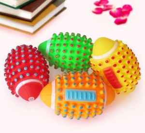 (HCM) Đồ Chơi Hình Quả Bóng Bầu Dục Gai Silicon Phát Âm Thanh Vui Nhộn - Đồ chơi nhai gặm mài răng sạch răng cho chó mèo