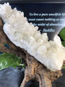 Mảng đá Thạch Anh tinh thể hình gậy Như Ý MS54