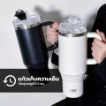TYESO แก้วเก็บความเย็น สแตนเลส 900 ml. เก็บความเย็น มีหูจับ มีหลอดดื่ม ยกดื่มได้. 