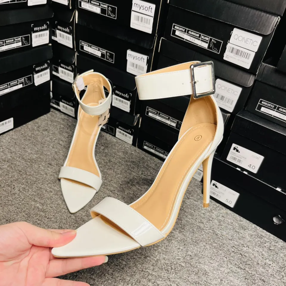 Size 4.5 hot sale womens heels