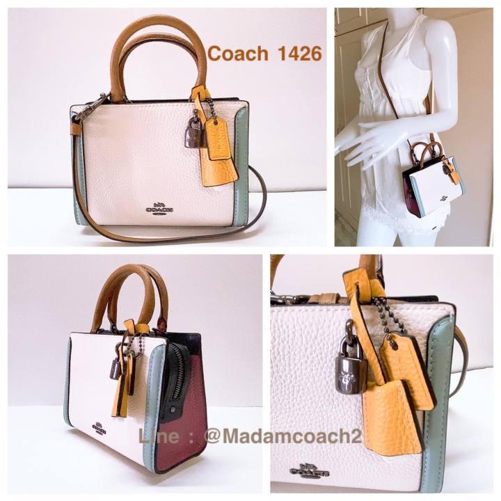 กระเป๋าสะพายข้าง Coach 1426 Micro Zoe Crossbody Purse Colorblock