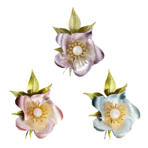 Lightweight Flower Brooch with Secure Pin Feature Delicate Petal Detailing Versatile Accessory
