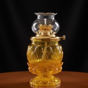 Đèn Dầu Lưu Ly Màu Vàng Hình Sen Chất Liệu Thủy Tinh Cao Cấp Đặt Bàn Thờ Gia Tiên Ban Thần Tài ( Đèn 032)