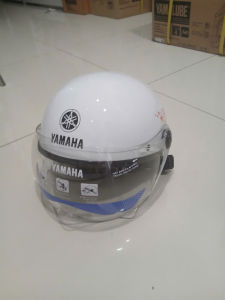 Mũ bảo hiểm yamaha  1/2 đầu TRẮNG