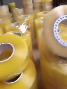 BĂNG DÍNH ĐÓNG HÀNG 1KG LÕI NHỰA 2.4MM Vuadienmay