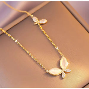 Kalung Wanita Titanium anti karat Kupu-kupu Retro Wanita Korea