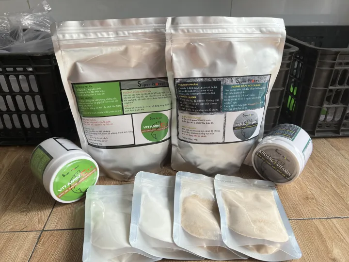 Kho%C3%A1ng%20&%20Vitamin%20Super%20Protect%20chuy%C3%AAn%20d%C3%B9ng%20cho%20C%C3%A1%20Koi,%20C%C3%A1%20V%C3%A0ng,%20C%C3%A1%20R%E1%BB%93ng%20v%C3%A0%20c%C3%A1c%20lo%E1%BA%A1i%20c%C3%A1%20c%E1%BA%A3nh%20kh%C3%A1c%20-%20Image%202