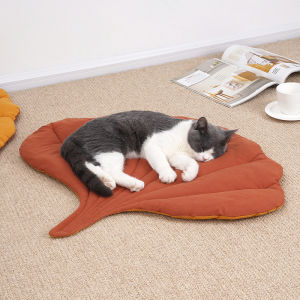 Pet Products Four Seasons Cat Cushion Leaf Shaping Pet Sleeping Mat Dog Floor Mat Bite Resistant Cat Nest Dog Nest