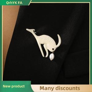 🔔🔔🔔QA Creative Kangaroo Brooches Light Luxury Pin Badge Buttons Brooch Vintage Versatile Clothing Jewelry Accessories Gifts