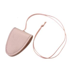 PU Leather Necklace Convenient Magnetic Clasp Eyeglasses Holder Suitable for Youthful Professionals and Trendsetters