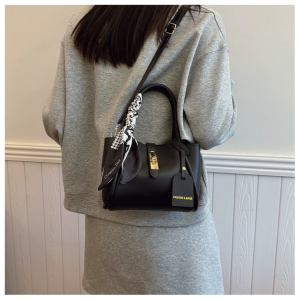 Túi xách cho phụ nữ 2026new một bên vai Túi xô Crossbody Rổ đựng rau đi lại Tote Túi