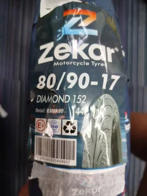 TAYAR MOTORSIKAL BRAND(ZEKAR) BUNGA DIAMOND SAIZ (80/90X17TL DAN 70/90X17TL)TUBELESS