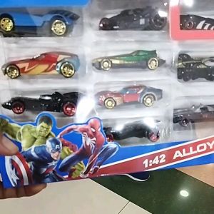 TERLARIS DieCast Hotwheel Avenger Fantasy Car 1 set isi 4/5/10 PCS Bahan Besi Metal Alloy (Bisa COD) Termurah