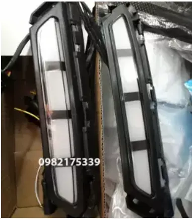 %C4%90%C3%A8n%20led%20g%E1%BA%A7m%20tr%C6%B0%E1%BB%9Bc%20Elantra%202019%202020%202021%202022%20-%20Image%201