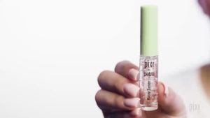 Pixi Beauty Brow Tamer Clear Eyebrow Gel Long-Wearing Translucent Brow Setting Gel with Aloe Vera and Panthenol Shapes Defines and Holds Brows Non-Crunchy Flexible Hold 4.5 ml / 0.15 fl oz