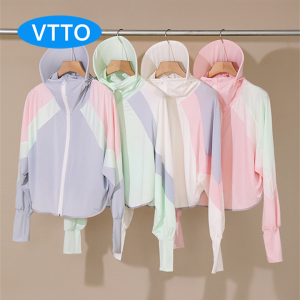 VTTO ฤดูร้อนใหม่ป้องกันแสงแดดเสื้อผ้าผู้หญิงบางผ้าไหมน้ำแข็งเสื้อป้องกันรังสียูวีระบายอากาศกลางแจ้งป้องกันแสงแดดเสื้อผ้า M637