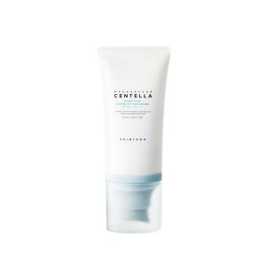 Sephora SKIN1004 Madagascar Cenla Hyalu-cica Water-Fit Sun Serum SPF50 PA++++ No White Cast Long-lasting 50ml