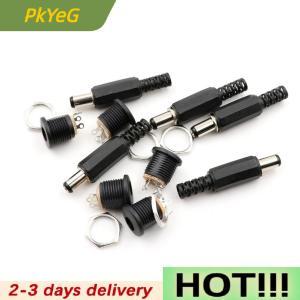 PkYeG 10 Pcs 5.5mm x 2.1mm Male DC Power Plug Connector Screw Lock Female Panel Socket