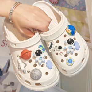 Jibbitz charms Space Astronaut Shoes Flower Shoe Buckle 3D diy Decorative Buckle cross Upper Decorations