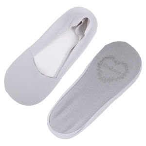 【Miễn phí vận chuyền】phụ nữ Silicone chống trượt Miệng nông vớ vô hình Viscose mỏng tất hài cho phụ nữ