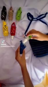 Holder Hand Sanitizer Rajut: Gantungan Hand Sanitizer yang Praktis dan Unik