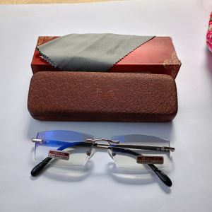 Kính lão mặt khoan không viền chuẩn độ dành cho nam và nữ kiểu dáng sang trọng L1020