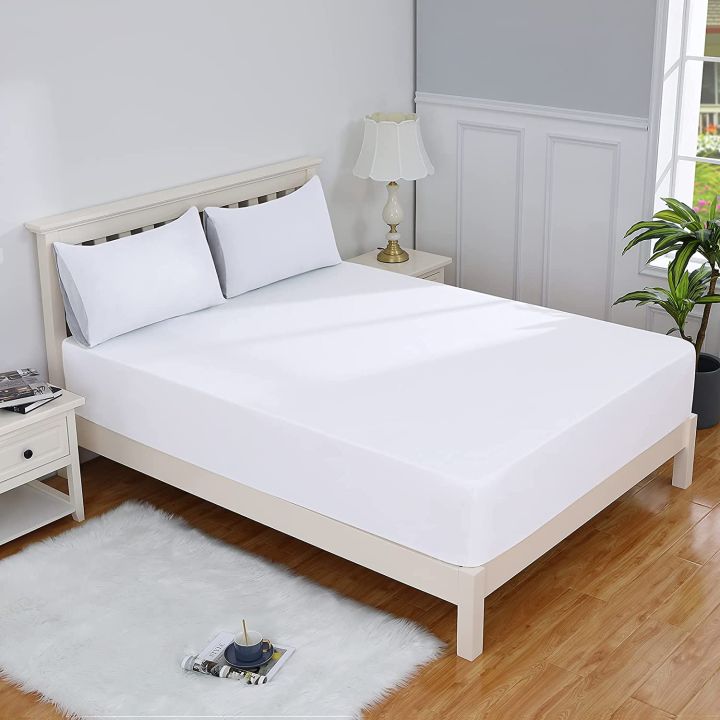 Homescapes Lenzuolo Con Angoli Super King Size 180x200 Cm - Bianco, 100% Cotone Egiziano 200 TC, Profondo 47 Cm, Anticalcare E Antiacaro