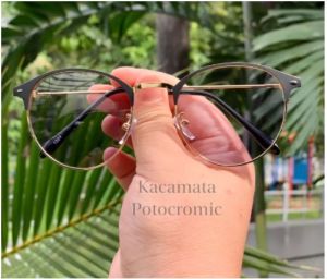 Kacamata Photocromic Gaya Asli Berubah Warna Fashion