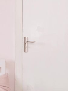 Door stopper without punching new anti-collision silicone bathroom door fixed household soundproof door floor suction