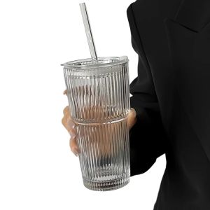 1pcs 600ML Striped Cup with Lid Straw Transparent Milk Iced Coffee Cup Beverage Cup