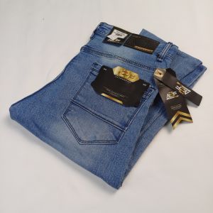 Celana panjang denim street pria skinny jeans terbaru bahan melar tersedia berbagai warna dan ukuran